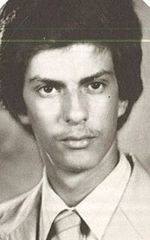 Senior portrait of Ralph Munoz from Tusitala 1979