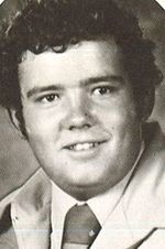 Senior portrait of Stephen Davoren from Tusitala 1979